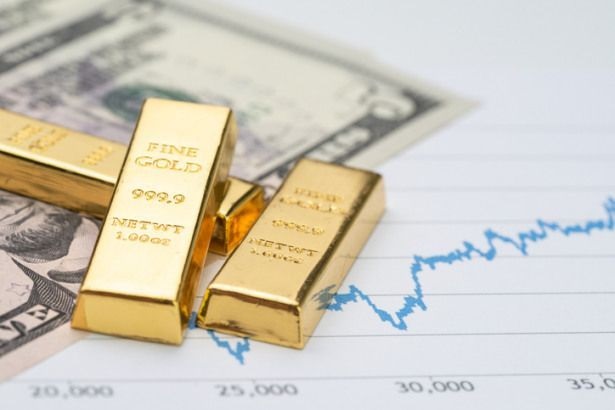 Gold prices continue to sell, is it still too early to sell or too late to buy?