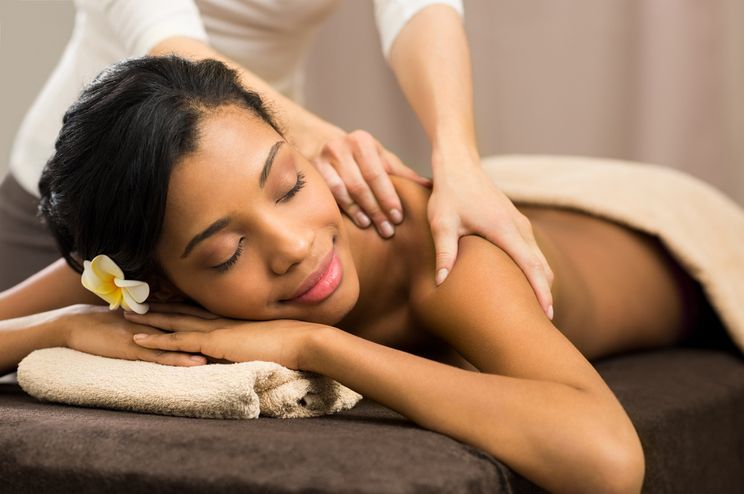 Confused About Which Type Of Massage To Go For? Here Are 8 Types Of Body Massages Available In The Market